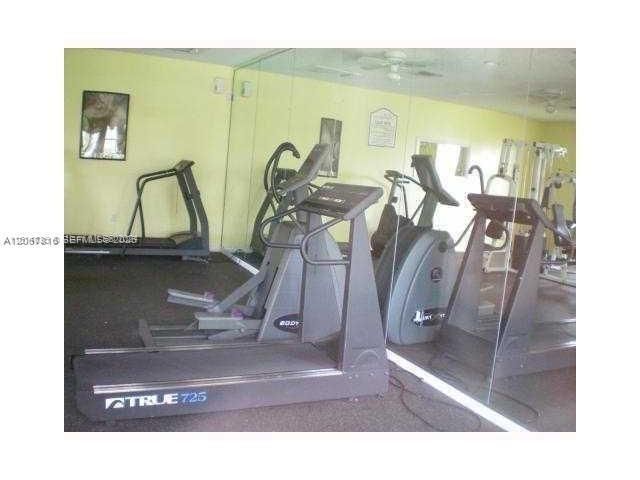 2091 NW 96th Ter, Unit 13M, Pembroke Pines, FL 33024 Photo