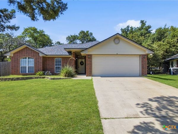 8 Holly Court , Belton, TX 76513