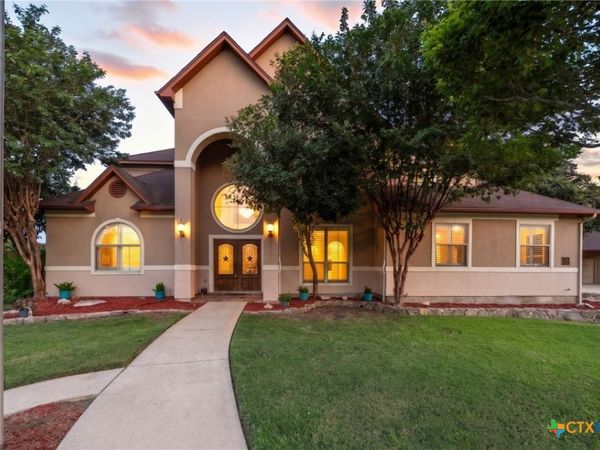 17 Horseshoe Court , New Braunfels, TX 78132