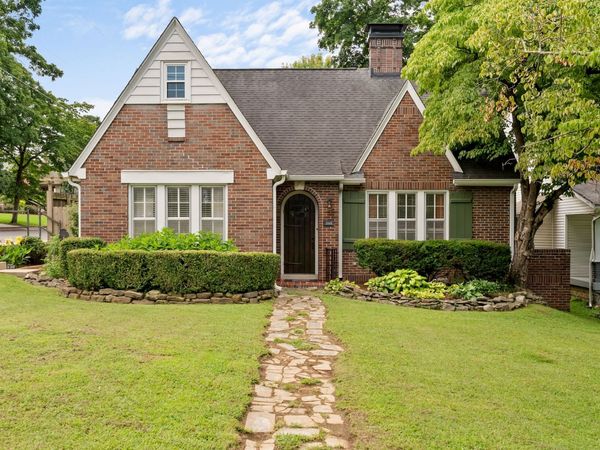 700 5th Ave W, Springfield, TN 37172