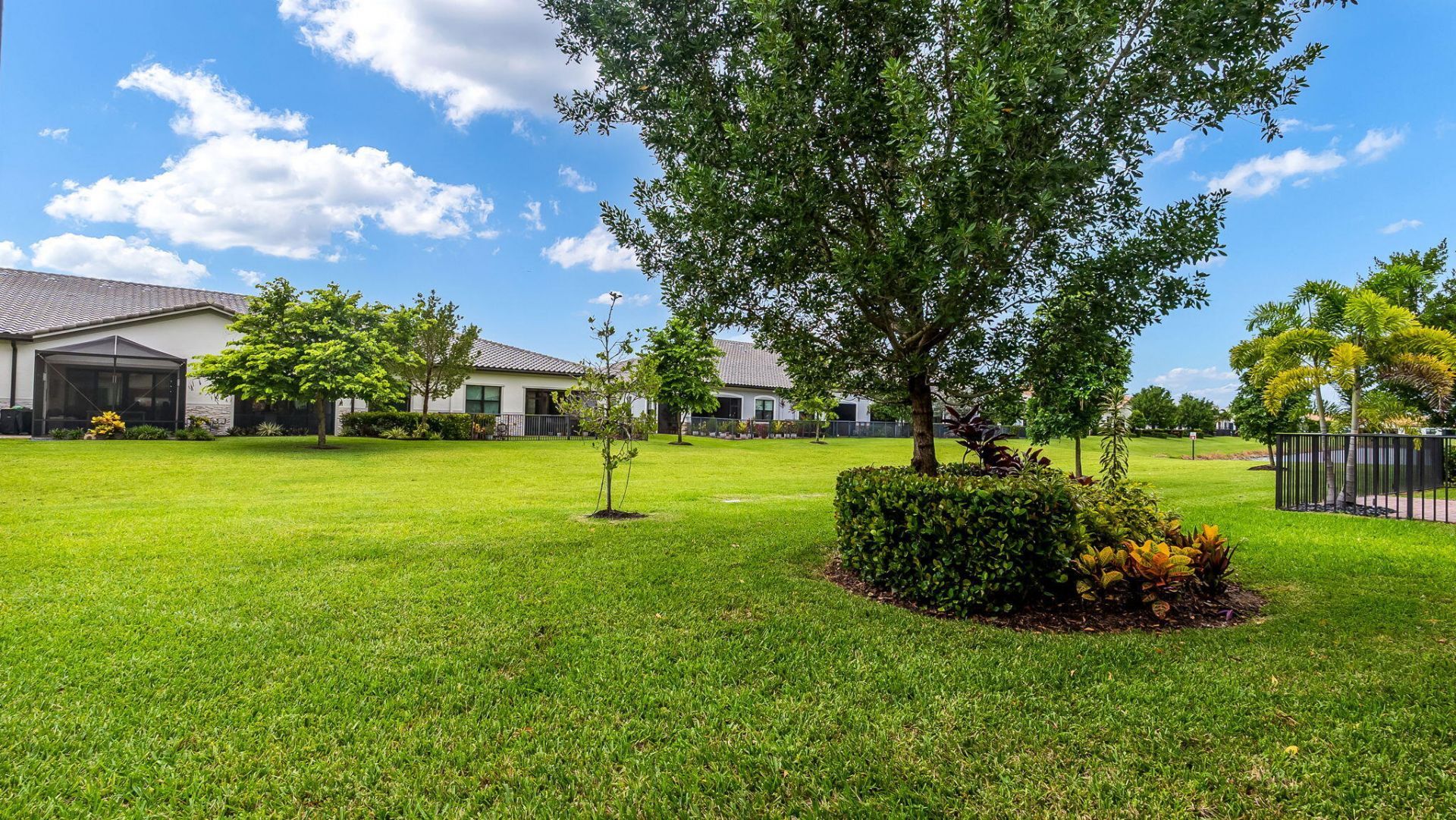 7520 N Blue Spring Drive, Parkland, FL 33067 Photo