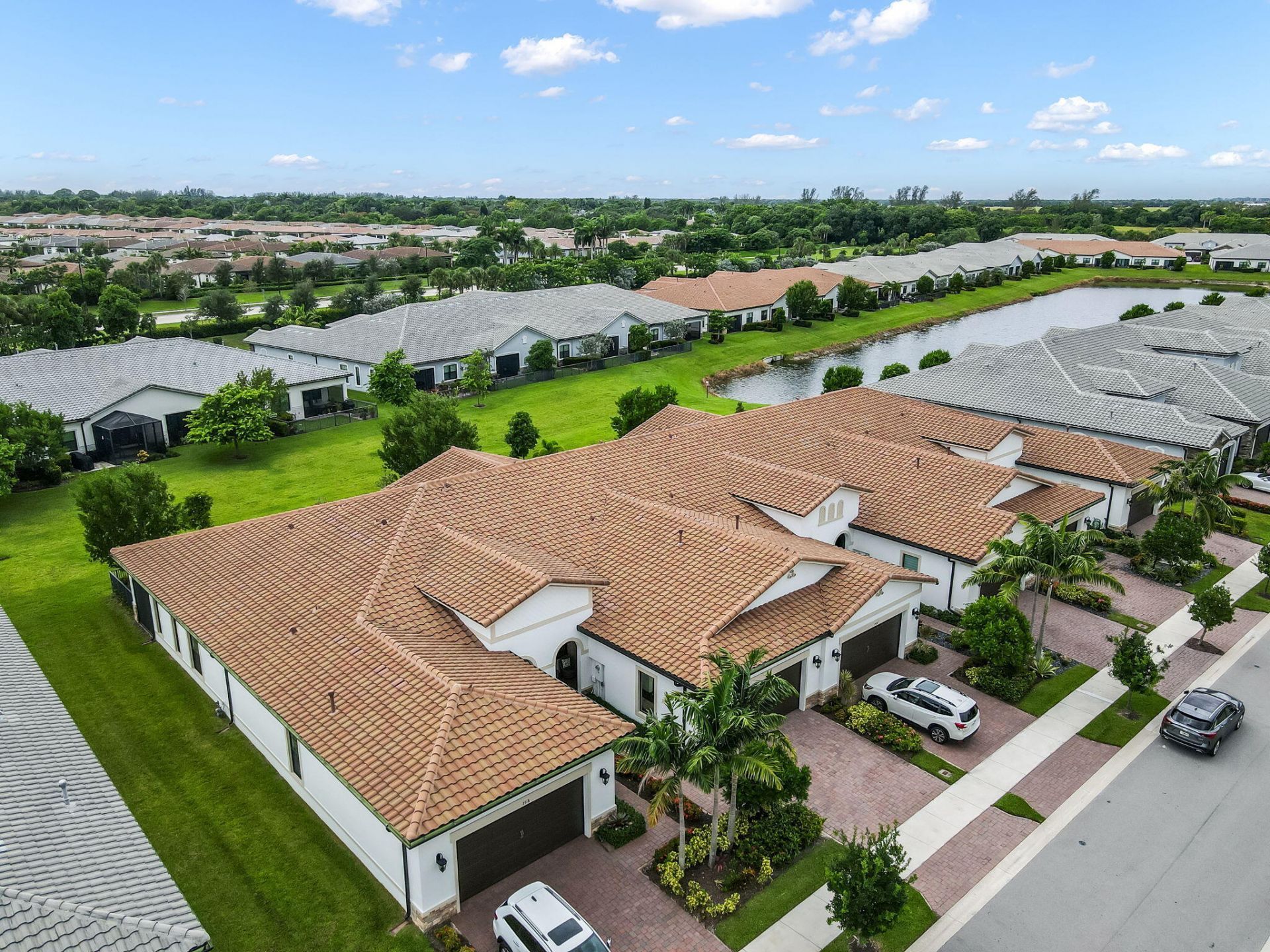 7520 N Blue Spring Drive, Parkland, FL 33067 Photo