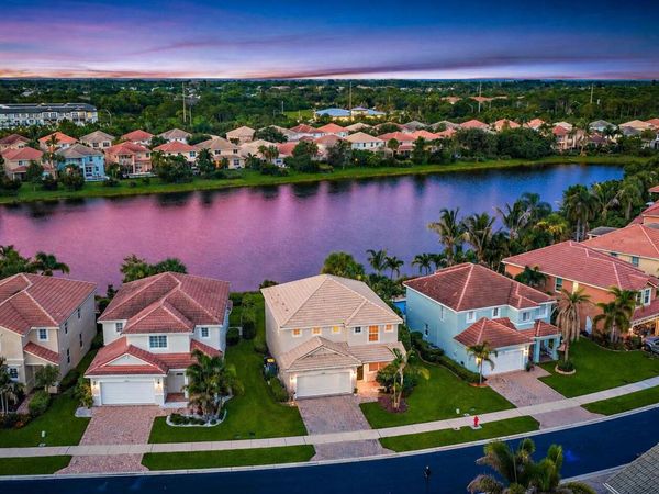 7751 SE Heritage Boulevard, Hobe Sound, FL 33455