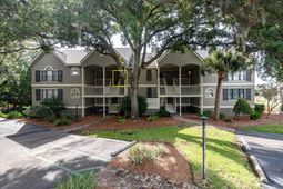 2138 Landfall Way photo 4