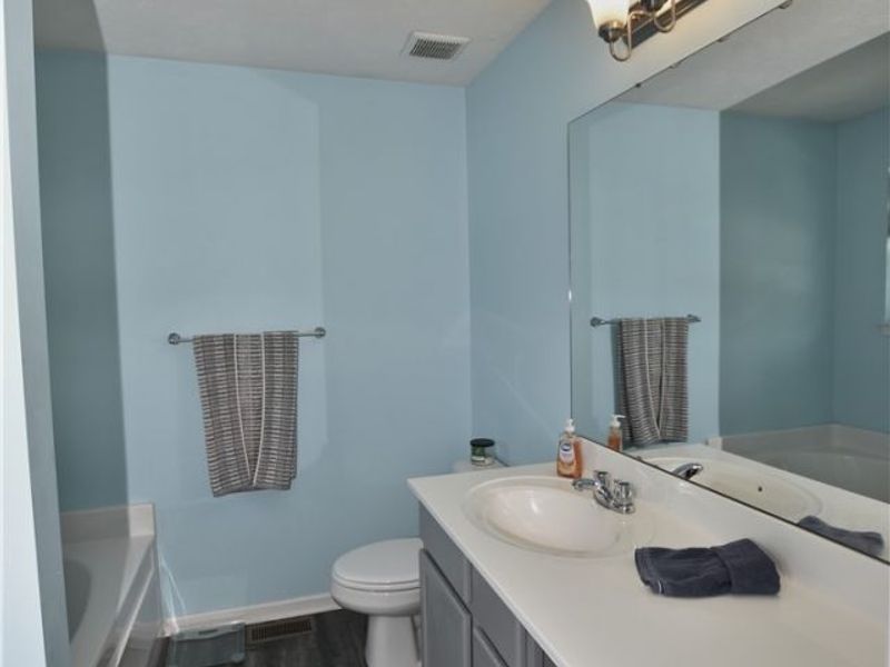 1251 Winter Fern Avenue , Akron, OH 44312 Photo 26