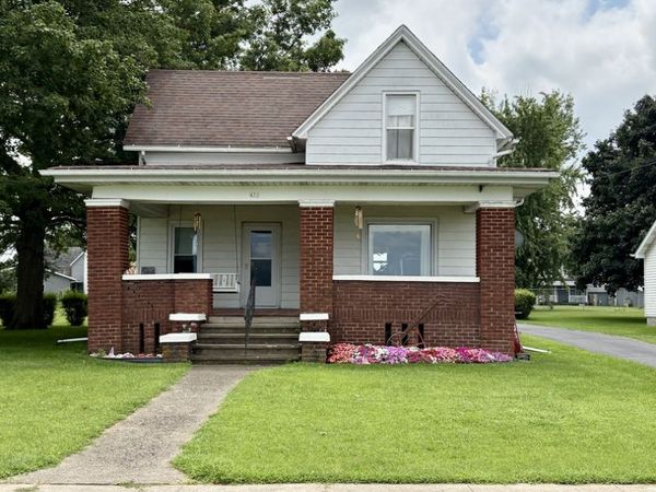 431 W Main Street, Bradford, IL 61421