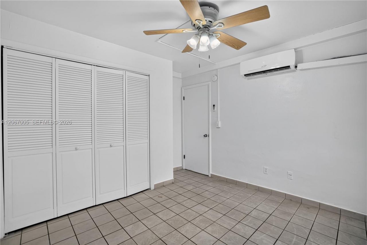1600 S Le Jeune Rd , Unit 14, Coral Gables, FL 33134 Photo
