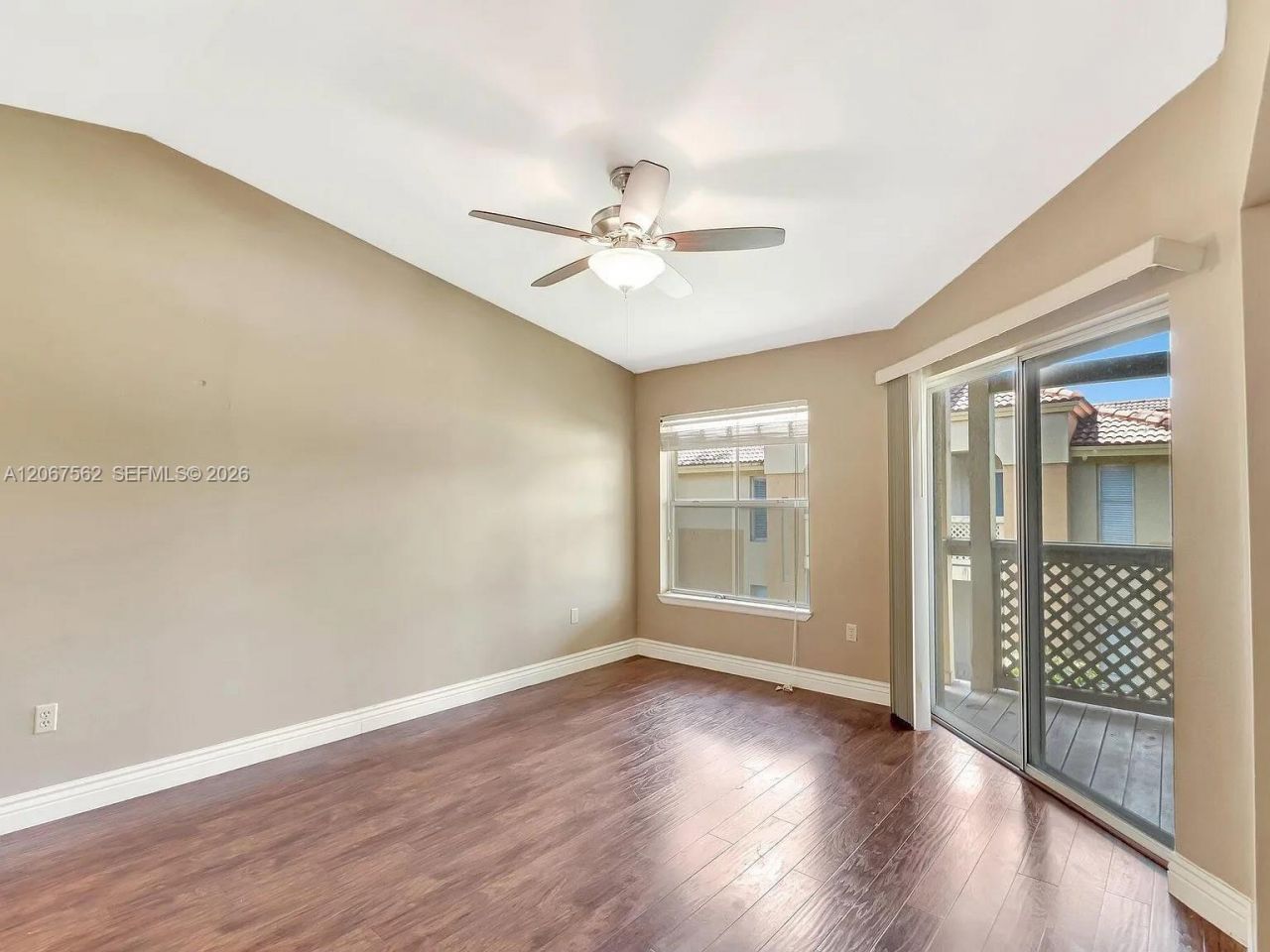 4847 Via Palm Lks, Unit 1021, West Palm Beach, FL 33417 Photo