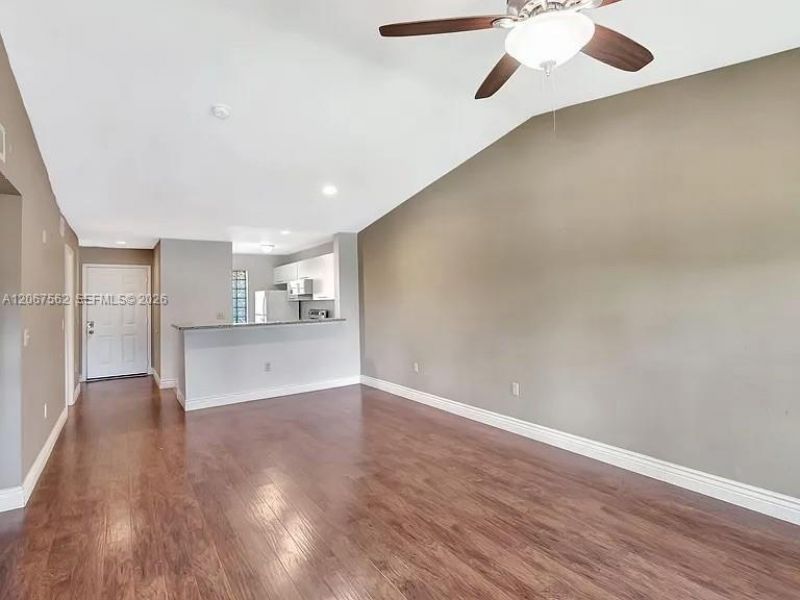 4847 Via Palm Lks, Unit 1021, West Palm Beach, FL 33417 Photo