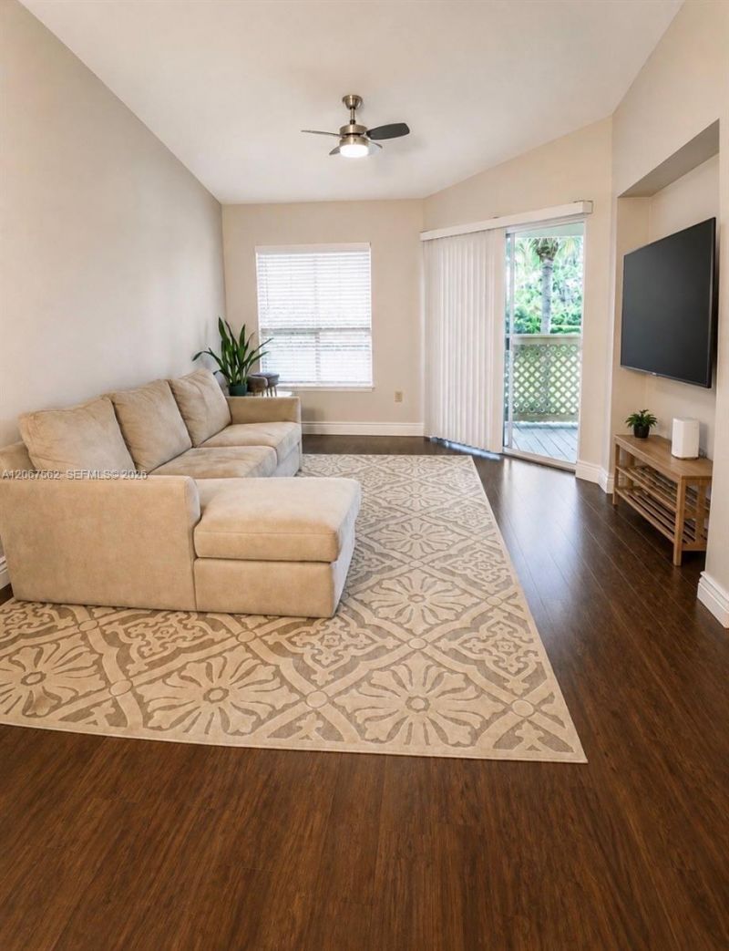 4847 Via Palm Lks, Unit 1021, West Palm Beach, FL 33417 Photo