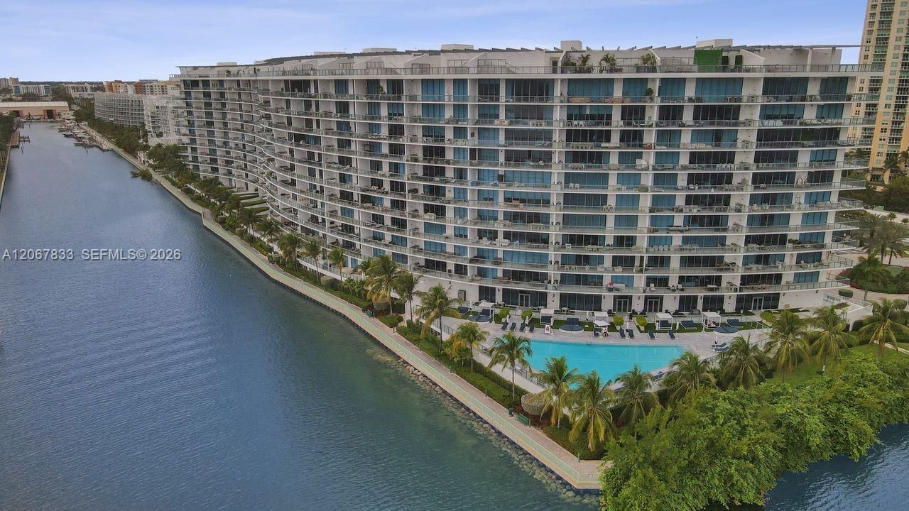 3300 NE 188th St, Unit 210, Aventura, FL 33180 Photo