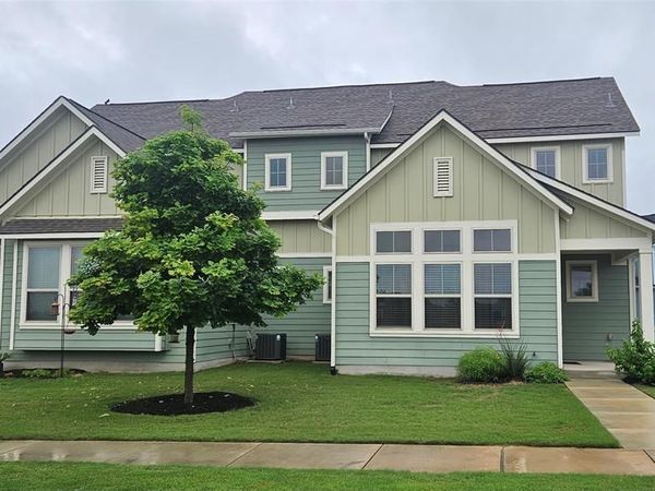 109 Harborside DR, Unit 101, San Marcos, TX 78666