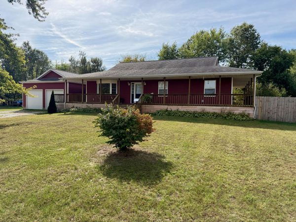 8135 W 700 N , Winamac, IN 46996