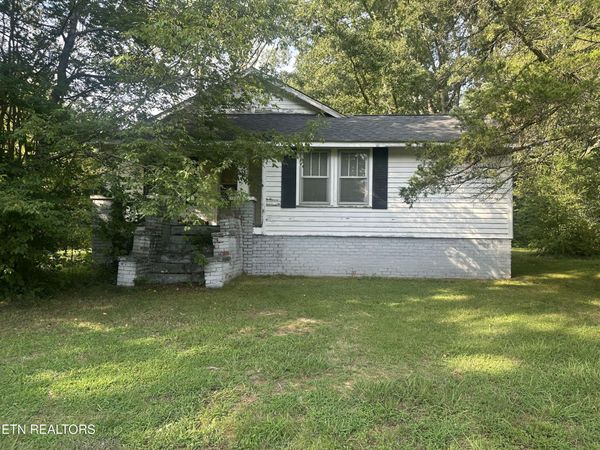 2506/2510 Duncan Rd, Maryville, TN 37803