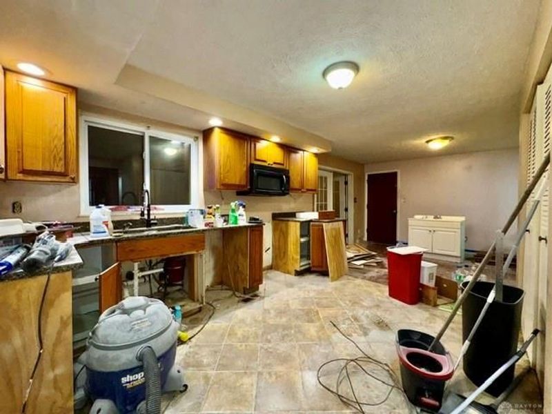 3110 Sherwood Park Drive, Springfield, OH 45505 Photo 13
