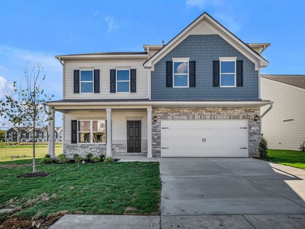 420 Stratford Station Dr , Lebanon, TN 37087
