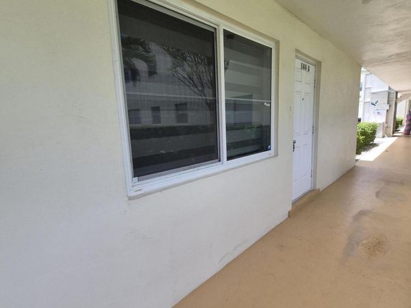 144 Dorchester G, West Palm Beach, FL 33417