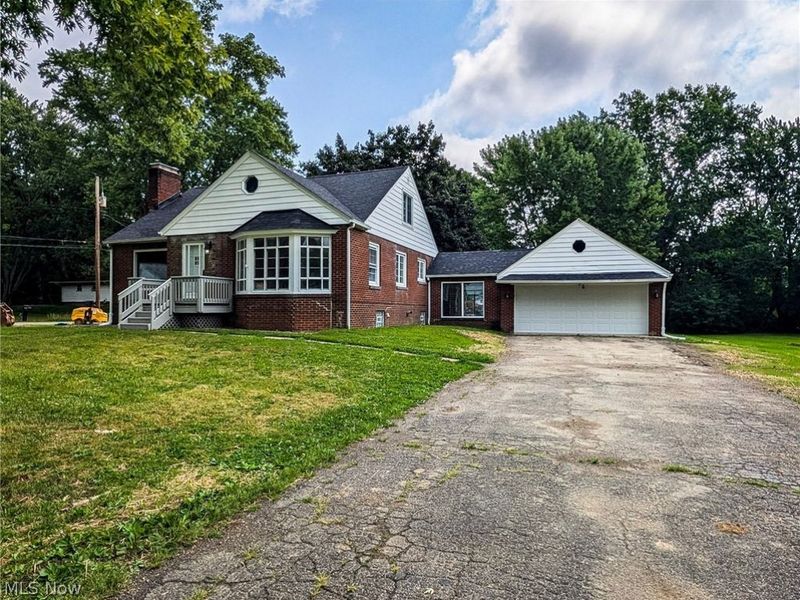 6328 Roselawn Avenue , Ravenna, OH 44266 Photo 2