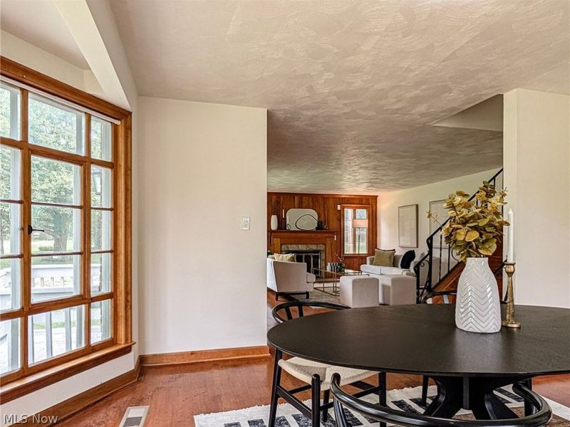 6328 Roselawn Avenue , Ravenna, OH 44266 Photo 9