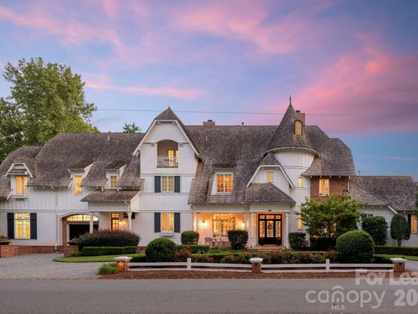 17831 Mollypop Lane , Cornelius, NC 28031