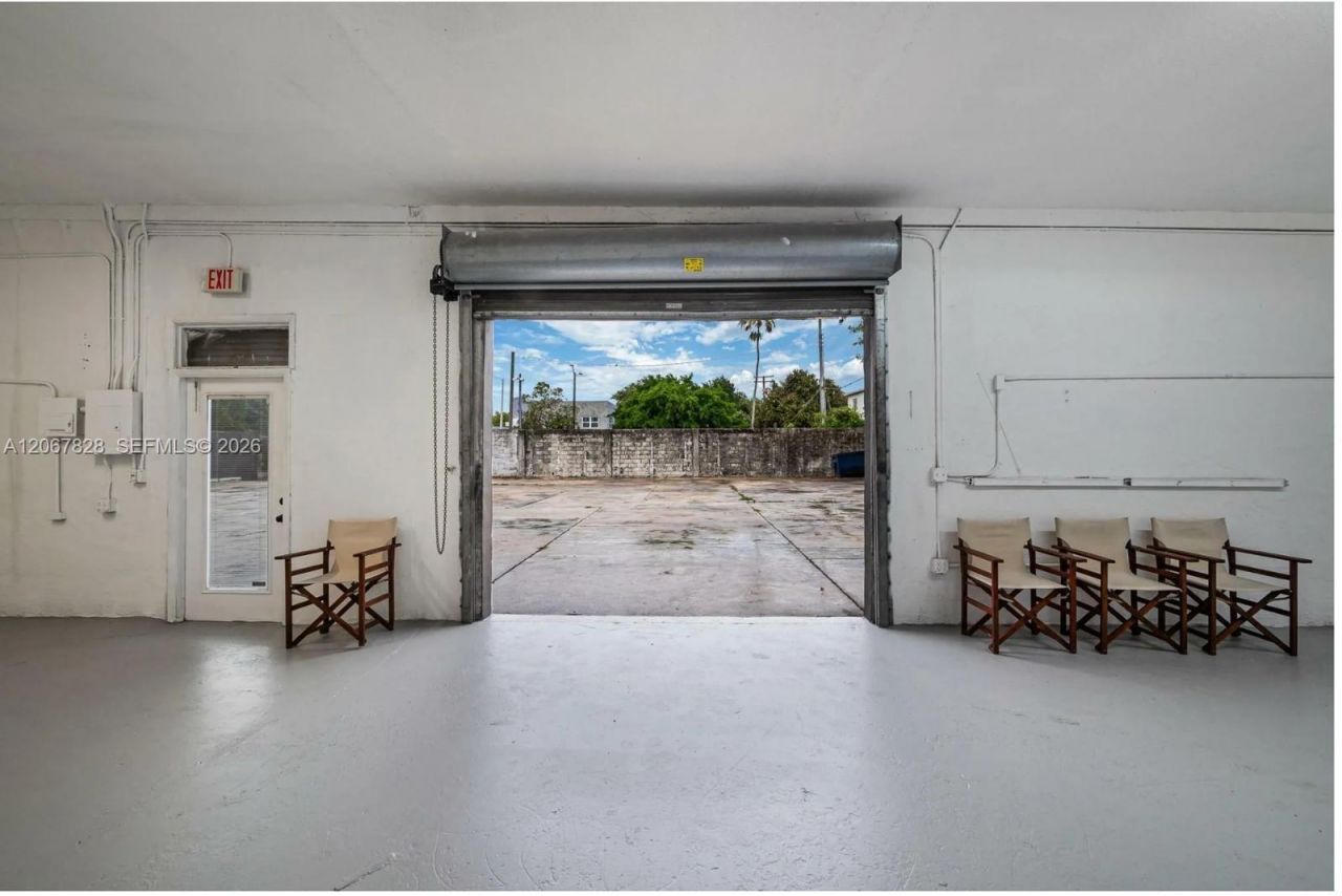 4647 NW 17th Ave, Miami, FL 33142 Photo