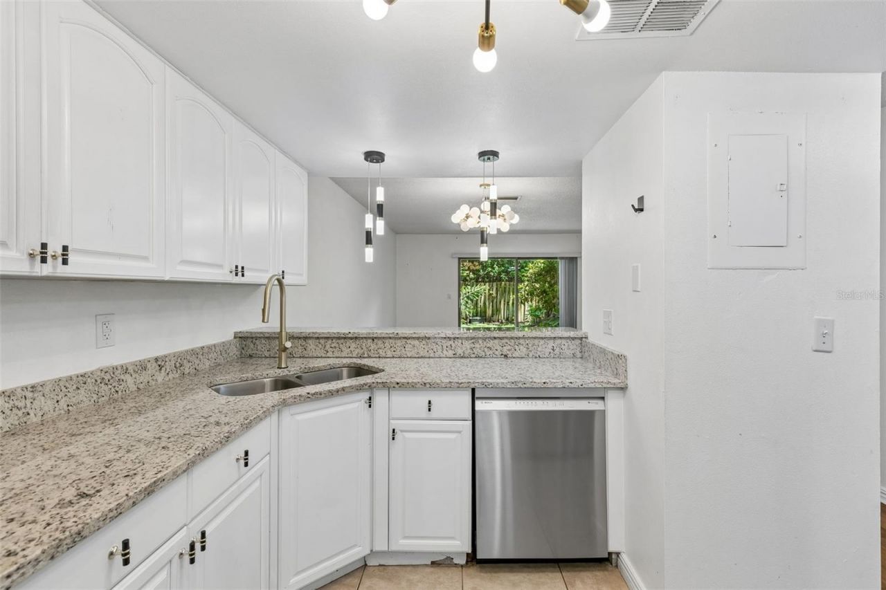 70 Moree Loop, Unit 61, Winter Springs, FL 32708 Photo
