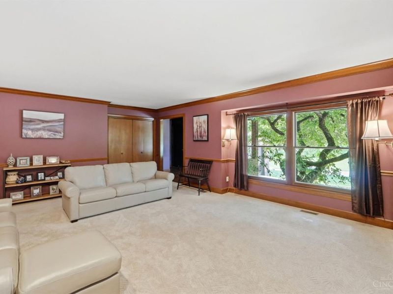 5160 Pebblevalley Drive, Colerain Township, OH 45252 Photo 8