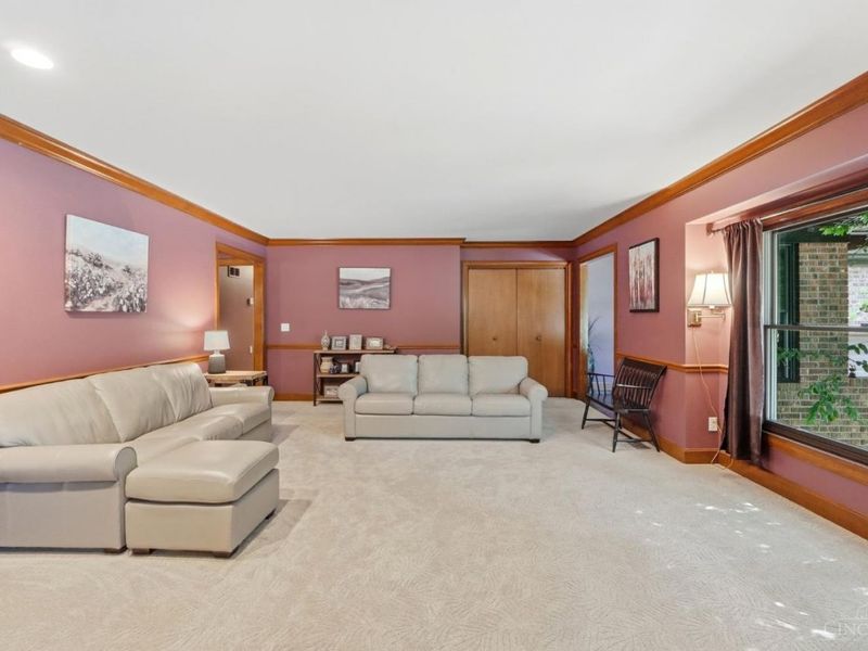 5160 Pebblevalley Drive, Colerain Township, OH 45252 Photo 9