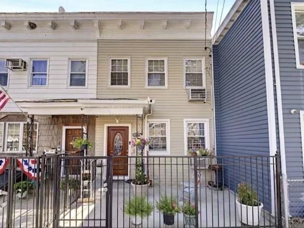8712 95th Ave , Ozone Park, NY 11416