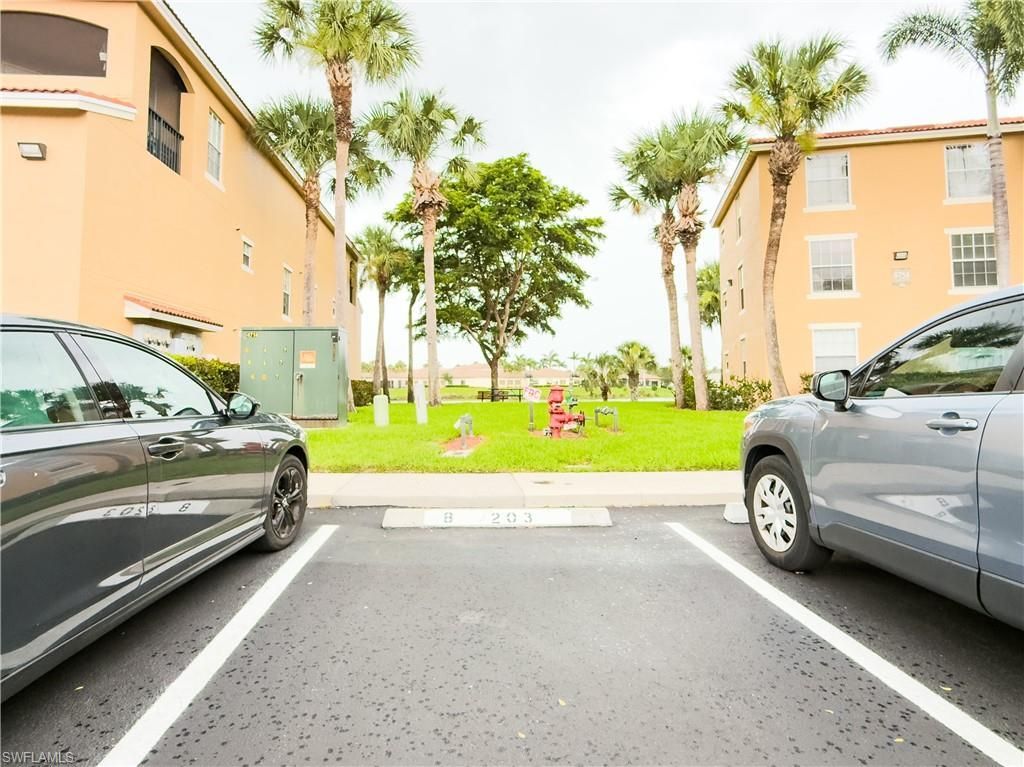 8754 River Homes Ln, Unit 8203, Bonita Springs, FL 34135 Photo