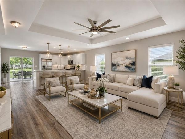 1125 NE 4th AVE , CAPE CORAL, FL 33909