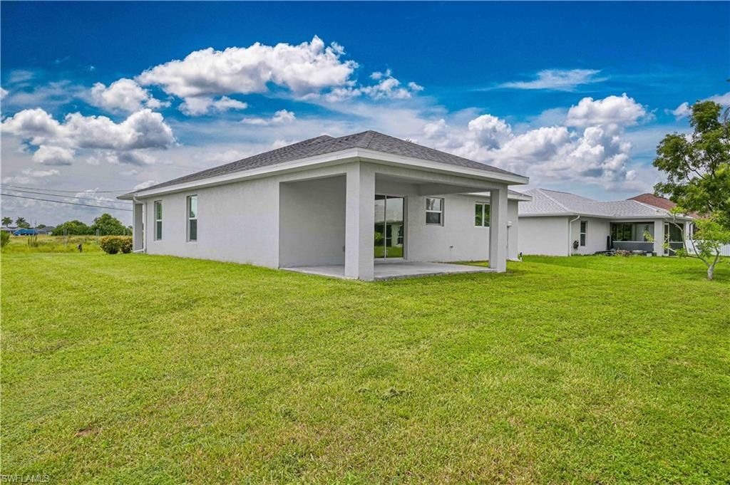 1125 NE 4th Ave , Cape Coral, FL 33909 Photo