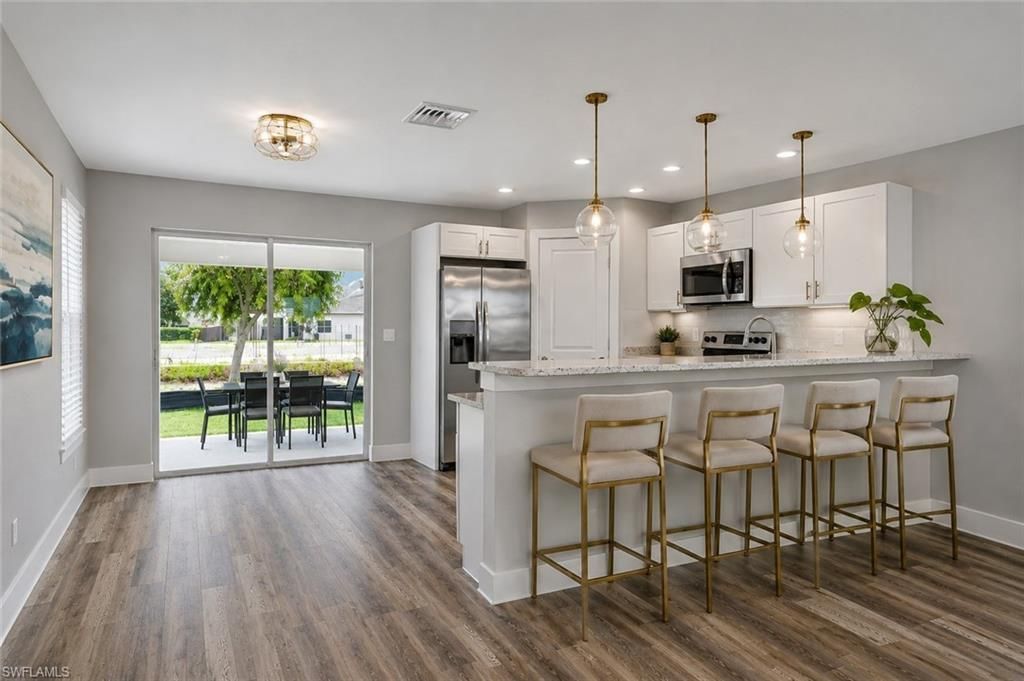 1125 NE 4th Ave , Cape Coral, FL 33909 Photo