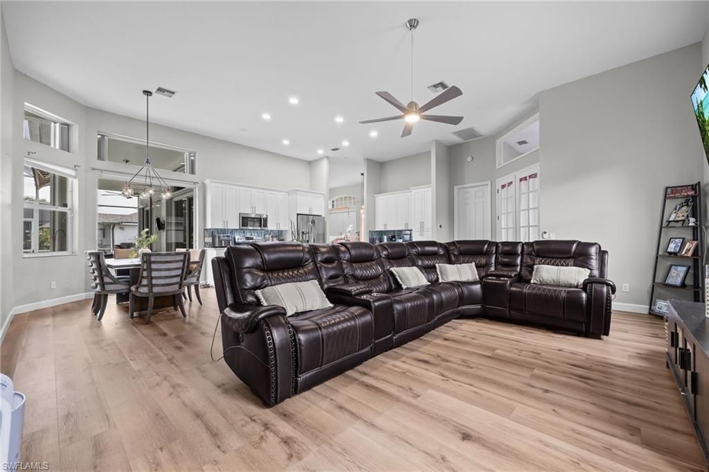 2526 Miracle Pkwy, Cape Coral, FL 33914 Photo
