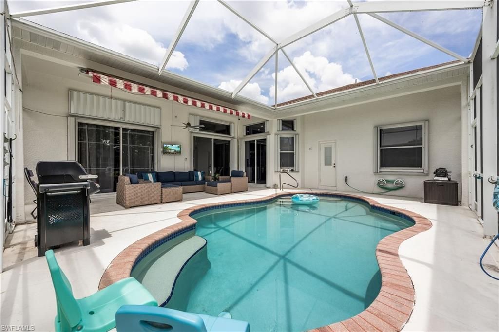 2526 Miracle Pkwy, Cape Coral, FL 33914 Photo