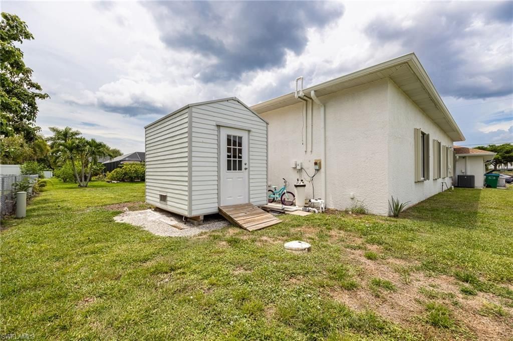 2526 Miracle Pkwy, Cape Coral, FL 33914 Photo