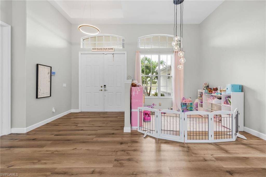 2526 Miracle Pkwy, Cape Coral, FL 33914 Photo