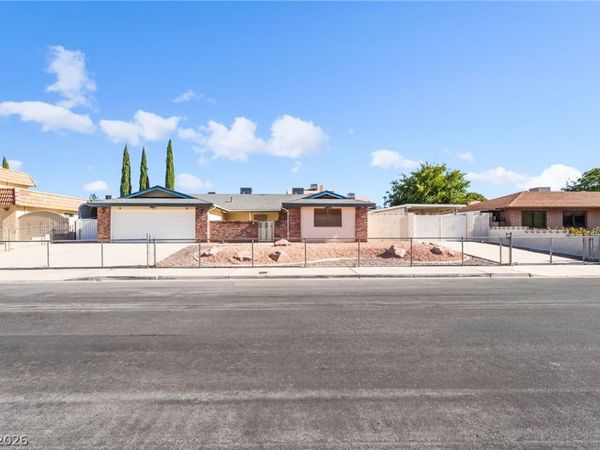 794 Fairway Drive, Boulder City, NV 89005