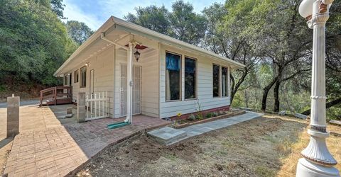 18251 W Clinton Rd, Jackson, CA 95642 Photo