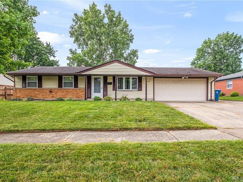 4570 Pennyston Avenue, Huber Heights, OH 45424 Photo 1