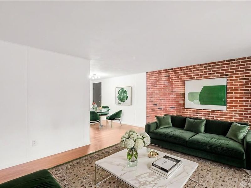 4570 Pennyston Avenue, Huber Heights, OH 45424 Photo 2