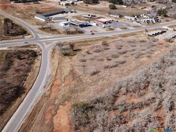 720 State Highway 123 S. , Stockdale, TX 78160