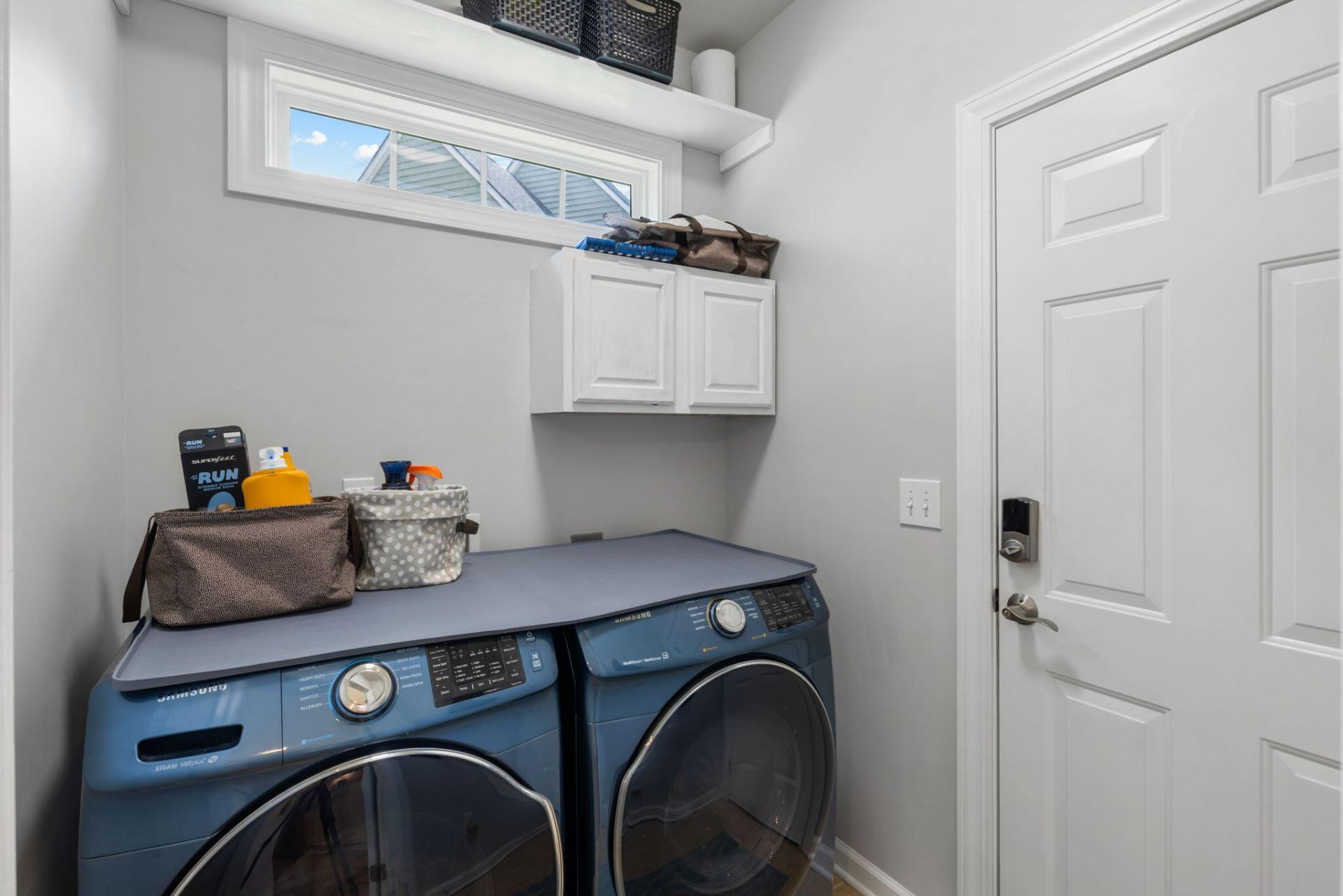1425 Oakhurst Photo 17