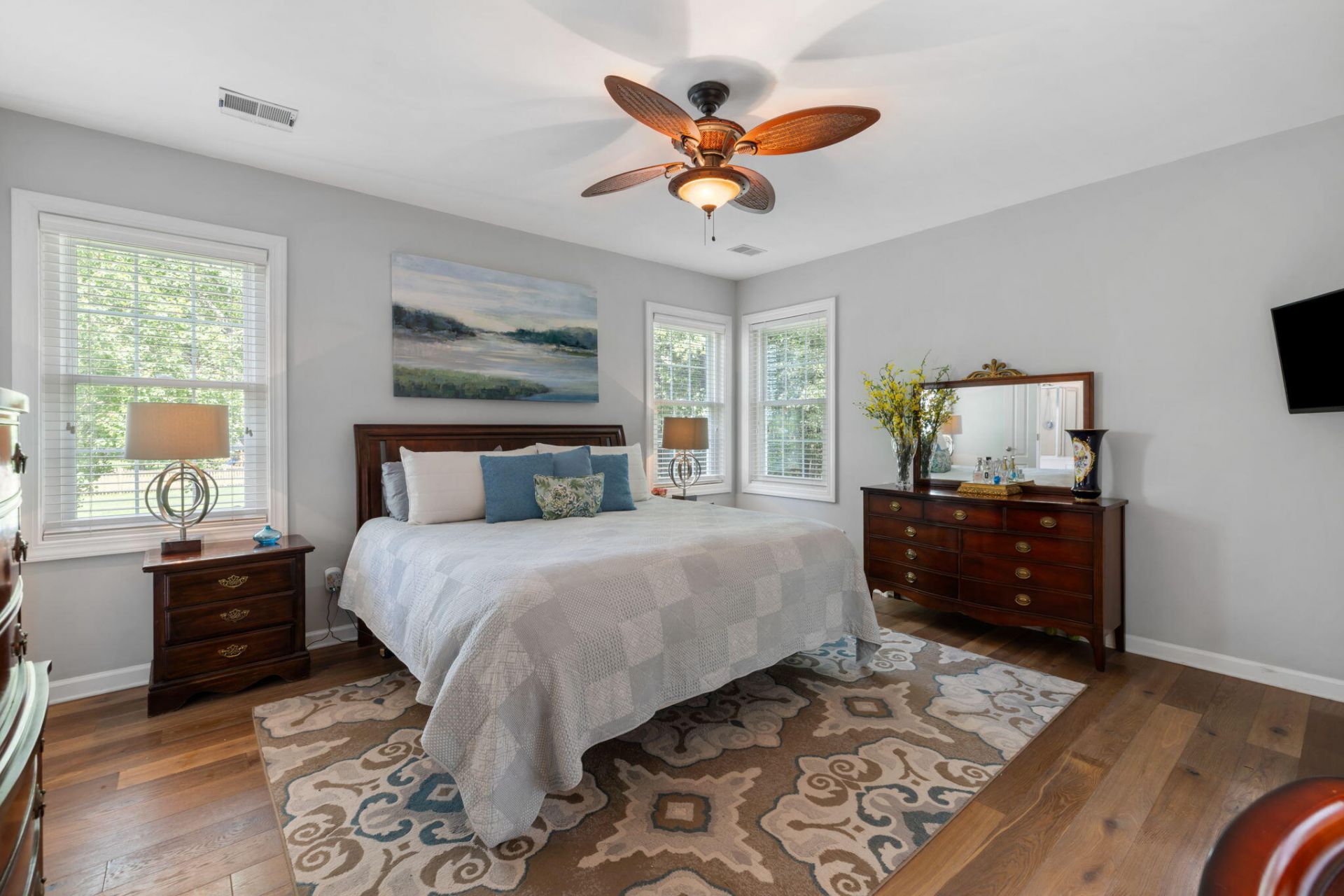 1425 Oakhurst Photo 18