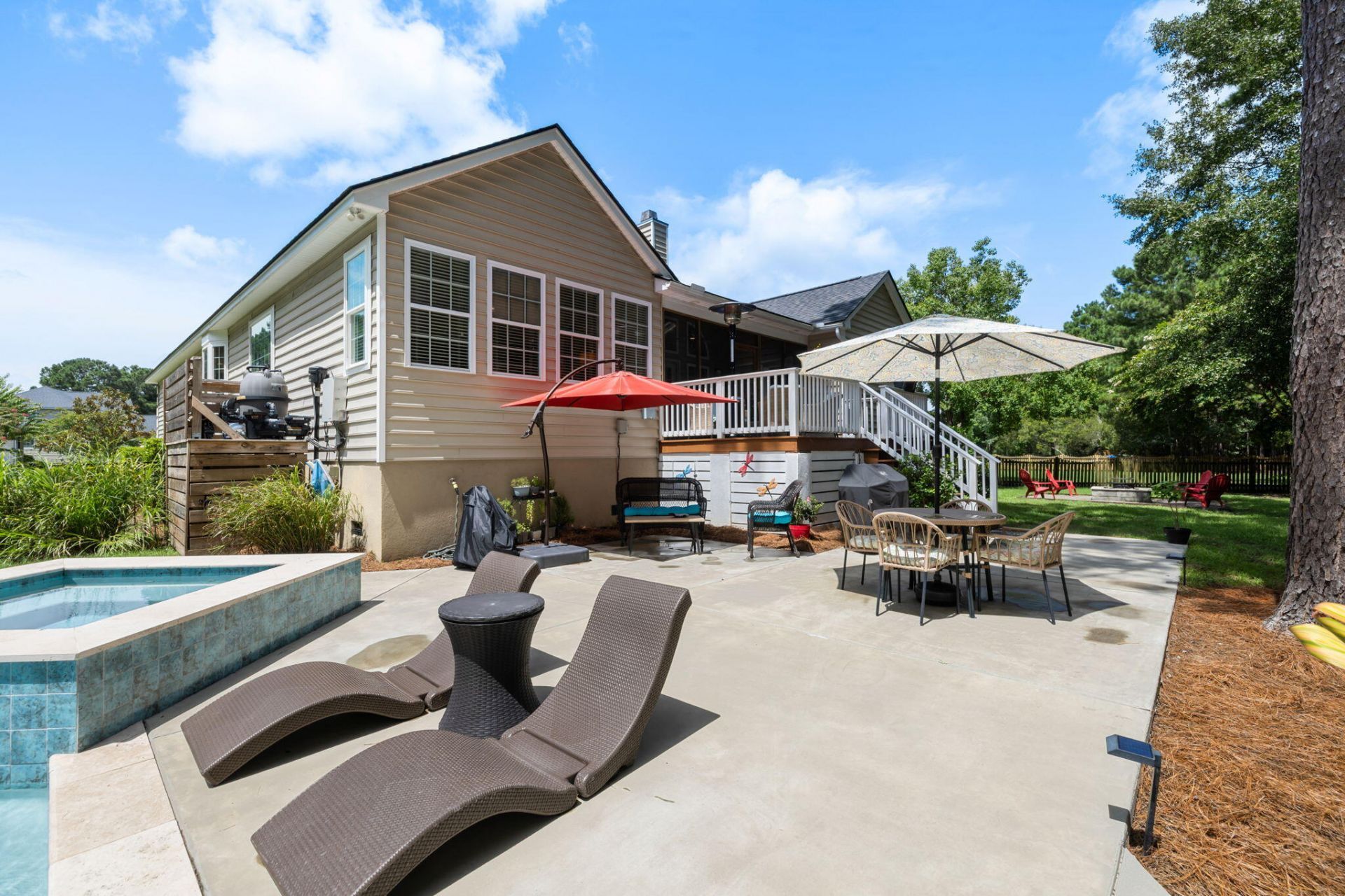 1425 Oakhurst Photo 27