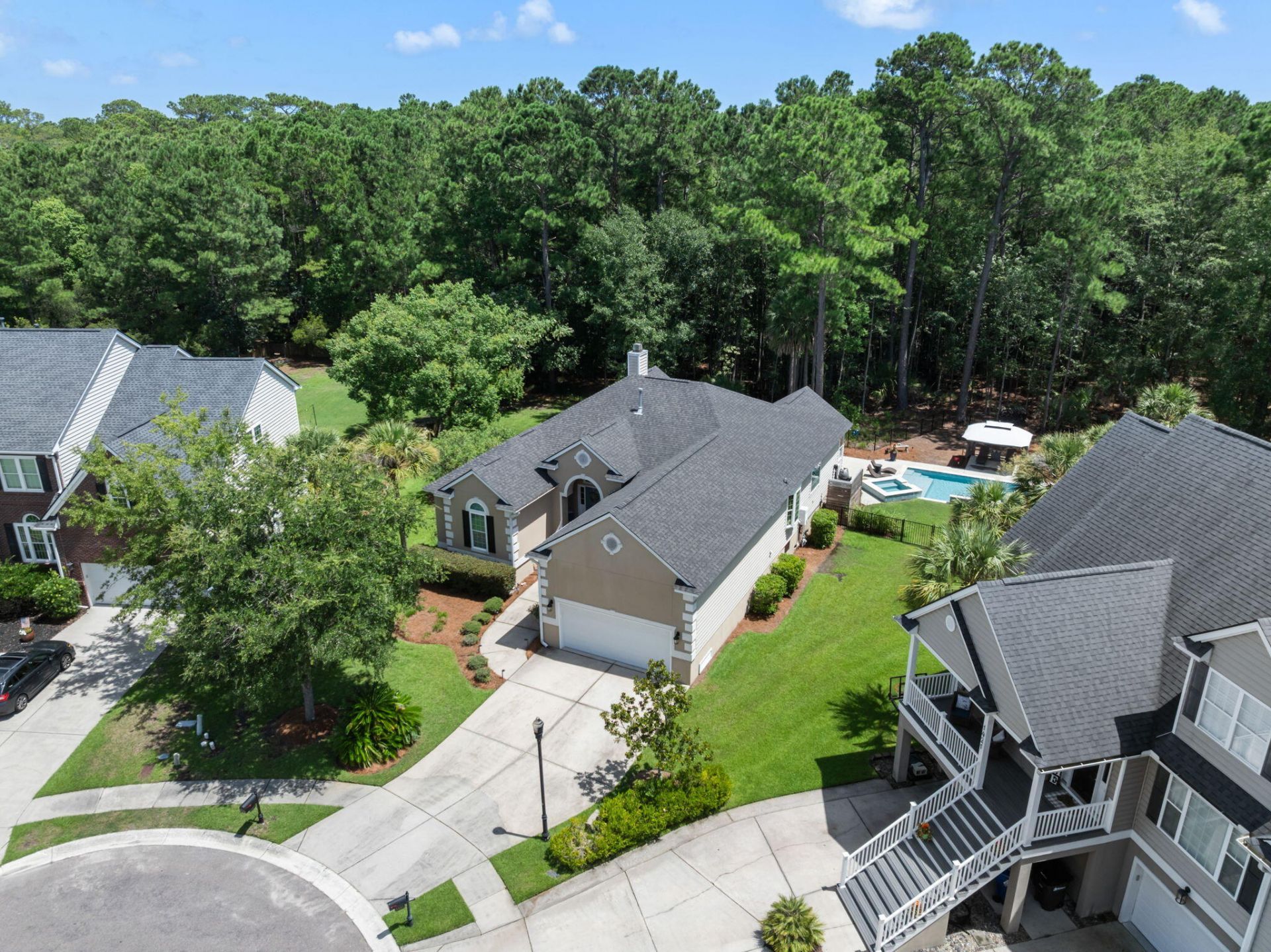 1425 Oakhurst Photo 33