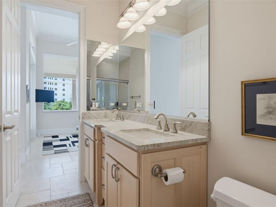 Property Image 62