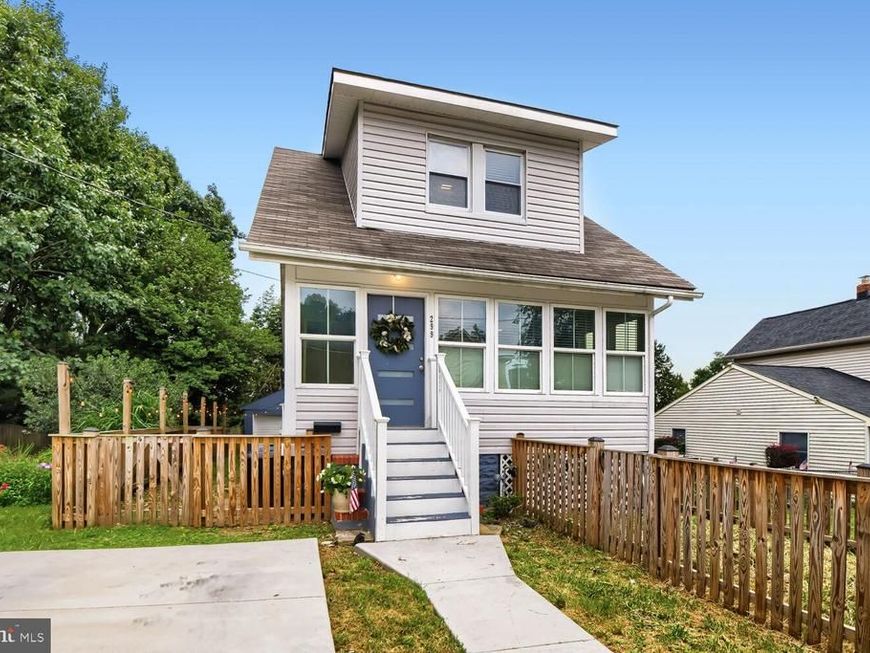 299 Lavern Avenue, Halethorpe, MD 21227 Main Photo