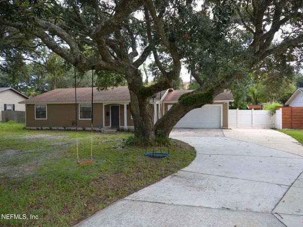 2045 DERRINGER Road, Jacksonville, FL 32225