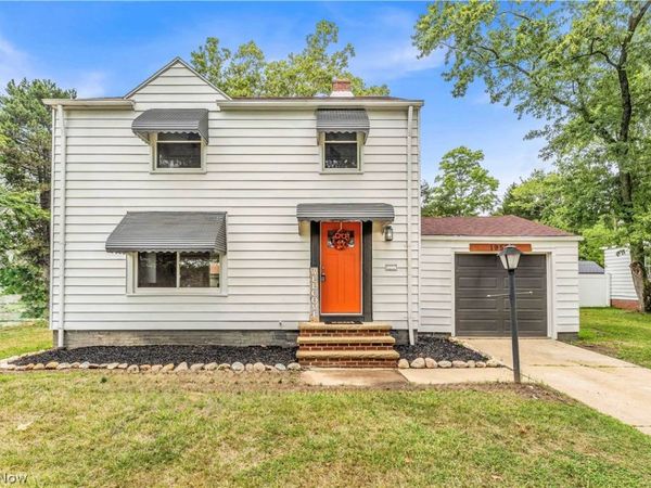 19505 Preston Road , Warrensville Heights, OH 44128